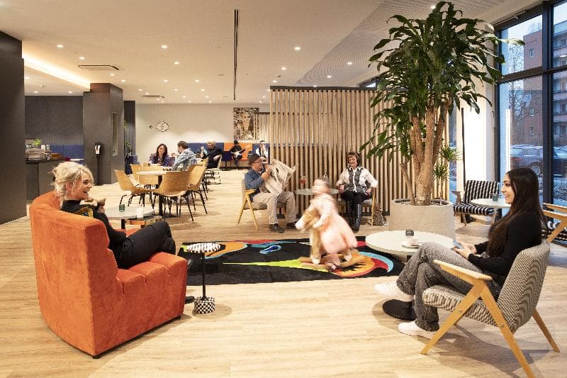 Loginn Hotel Berlin Airport 5
