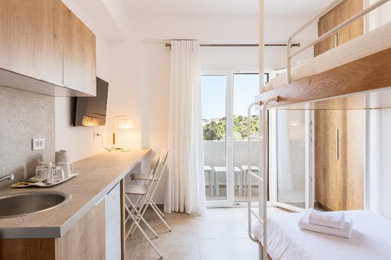 Mykonaki Hotel 4