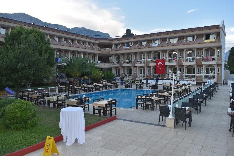 Ares Dream Hotel 4