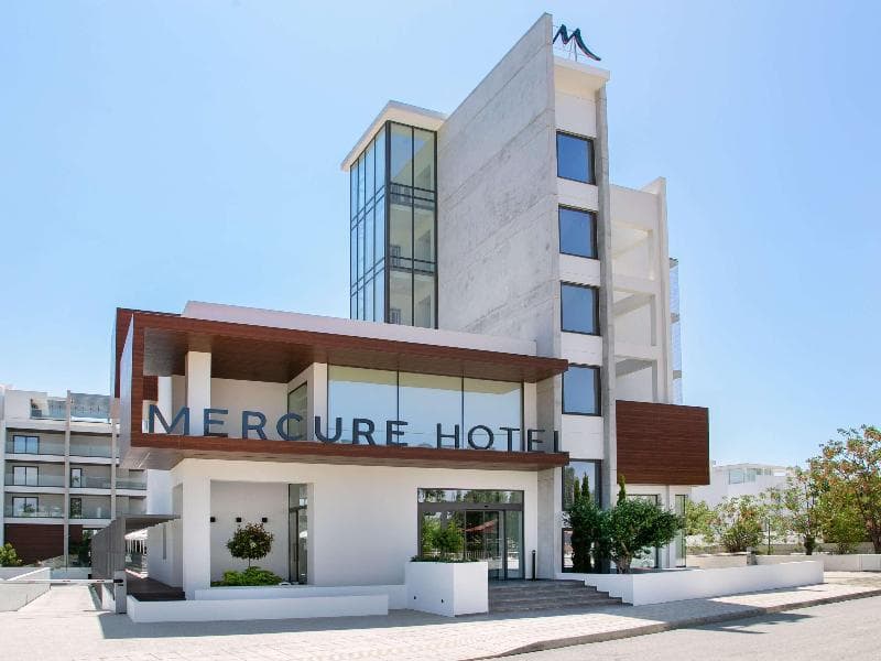 Mercure Larnaca Beach Resort 5