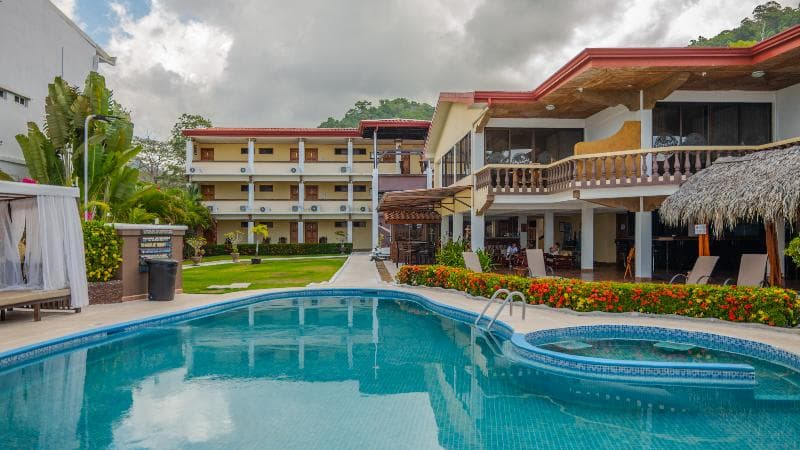 Jaco Laguna Resort & Beach Club 4