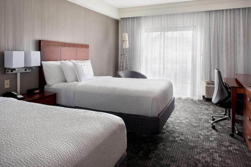 Sonesta Select Boston Milford photo 1