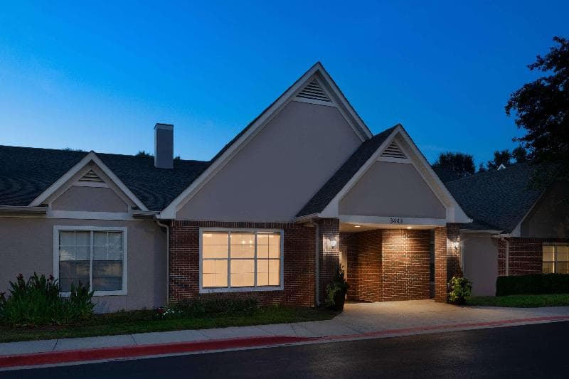 Sonesta ES Suites Atlanta Kennesaw Town Center 4