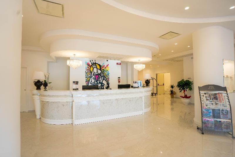 Pm Hotel 4