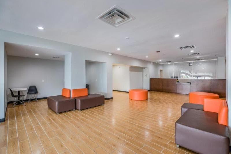 OYO Hotel Orlando Airport 3