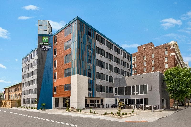 Holiday Inn Express & Suites Evansville Downtown photo 1