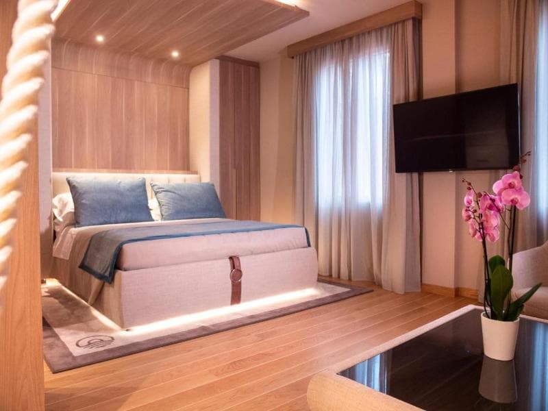 Miramare Suites 3
