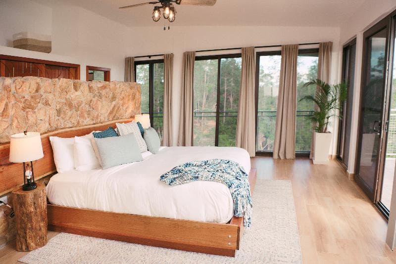 Hidden Valley Inn 4