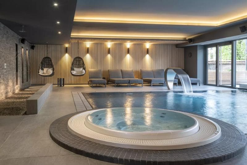Best Western Premier Le Chapitre Hotel & Spa 5