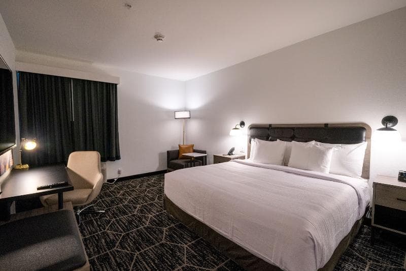 La Quinta Inn & Suites by Wyndham Austin Parmer/Tech Ridge 5