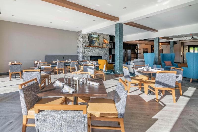 Cambria Hotel Lake Placid Lakeside Resort 3
