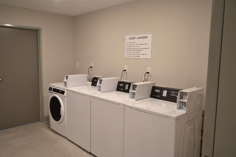 Mainstay Suites 3