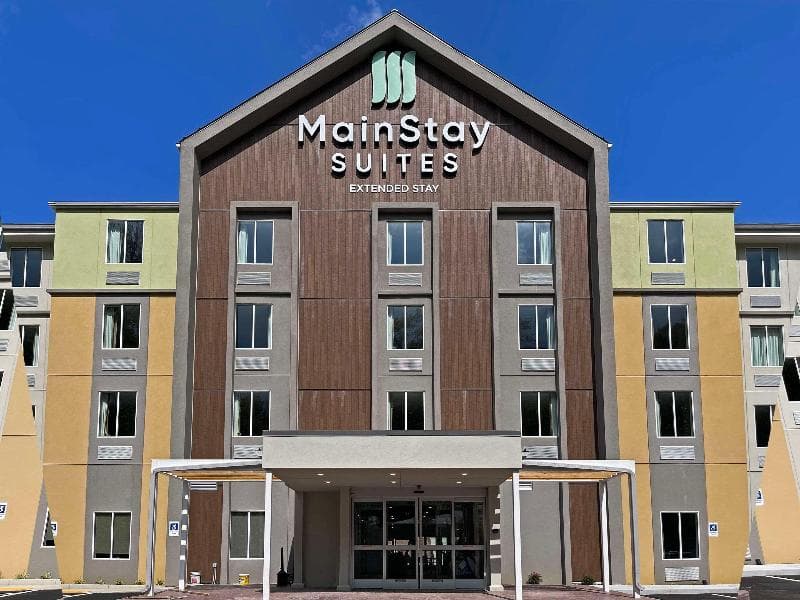 Mainstay Suites 4