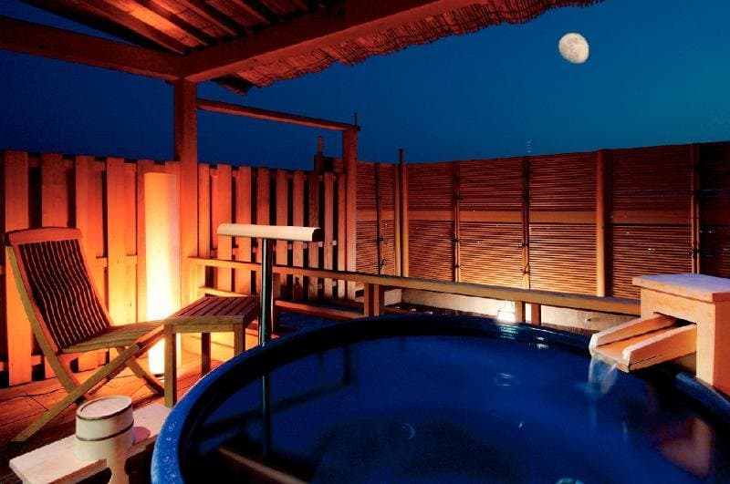 Dogo Prince Hotel 4