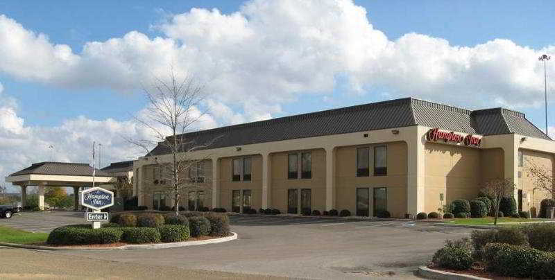 Red Lion Inn & Suites Hattiesburg