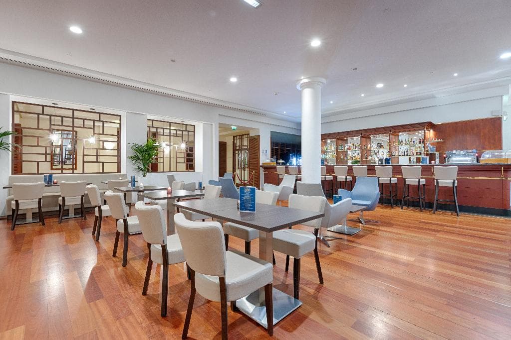 Occidental Paris Levallois 5