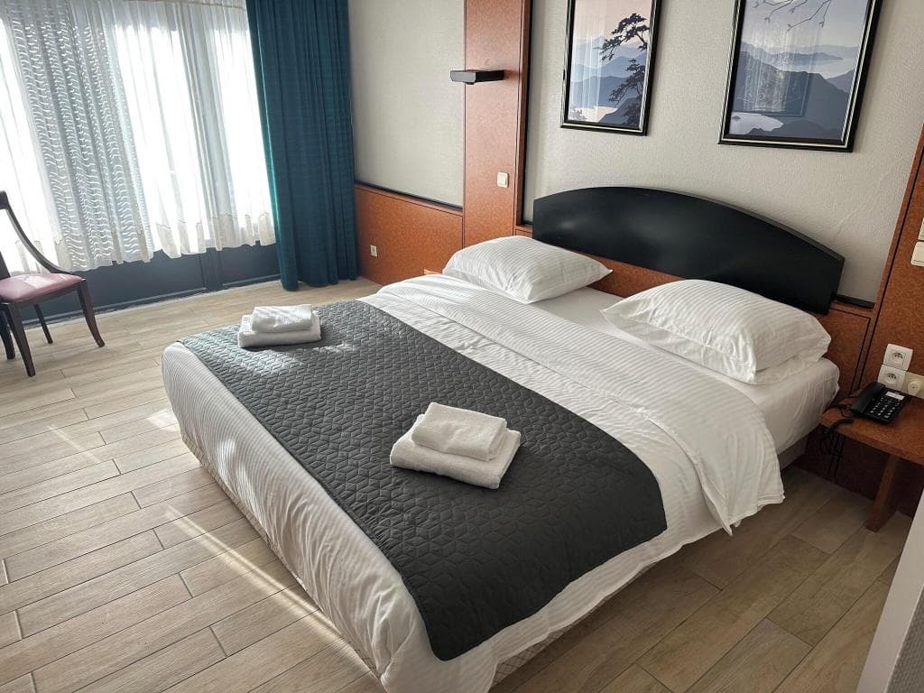 Hotel Galaxy 5