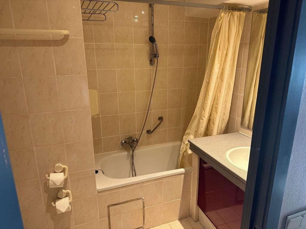 Hotel Galaxy 2