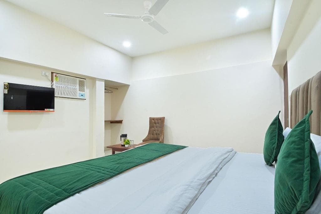 Chowdhry Tourist Lodge- Paharganj-NDLS 2
