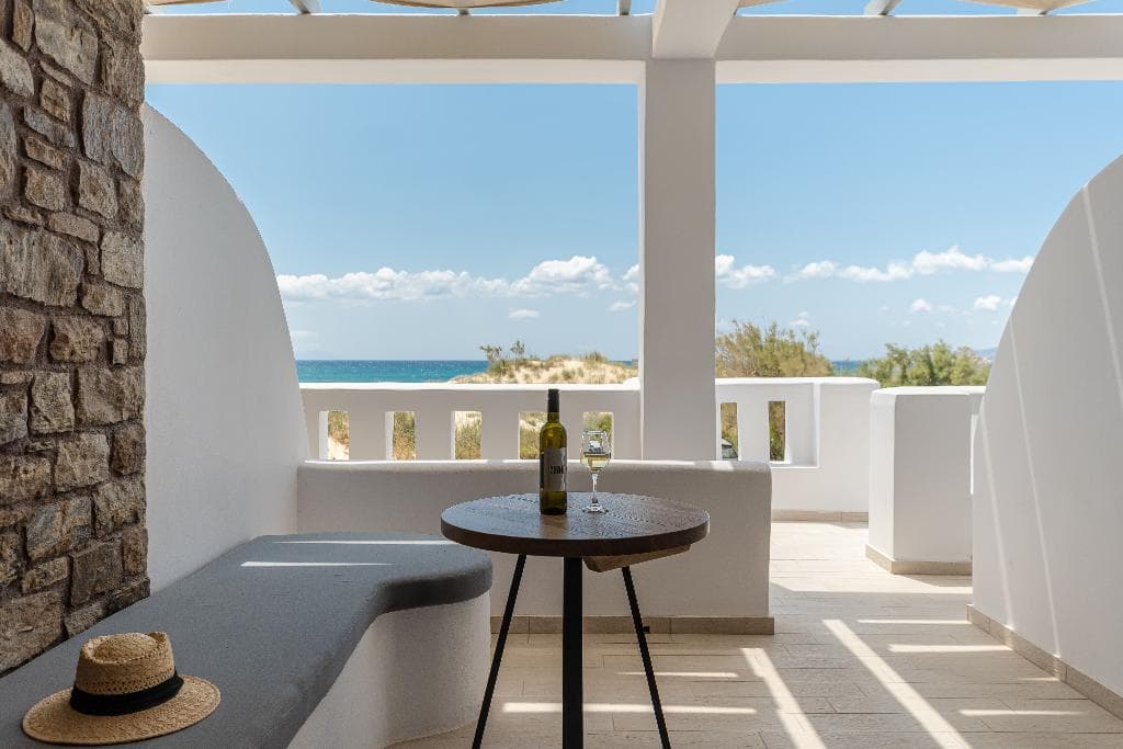 Almiriki Naxos Beachside Living 2