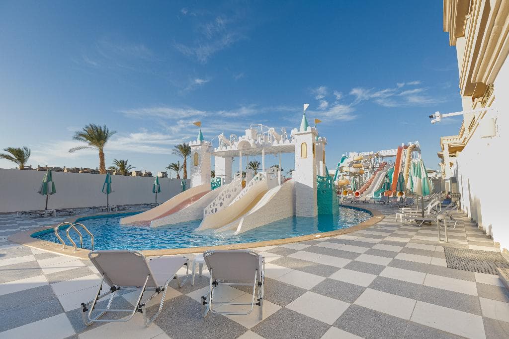Flow Spectrum Resort Sahl Hasheesh main