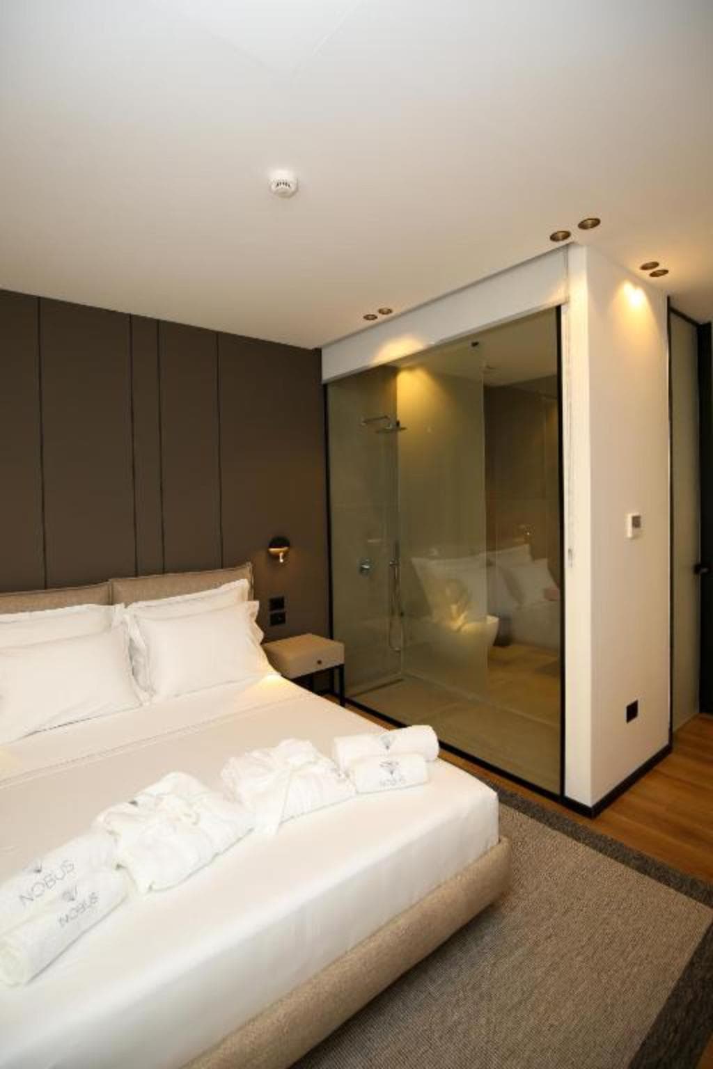 Nobus Hotel 5