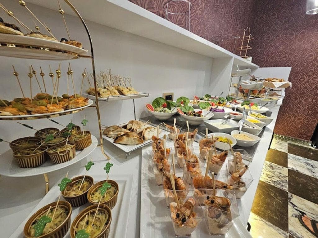 Hotel Saint Eugene 5