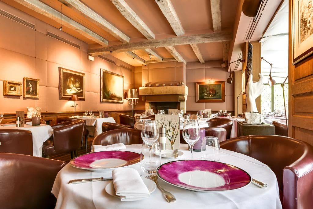 Relais & Châteaux Cazaudehore - La Forestiere main