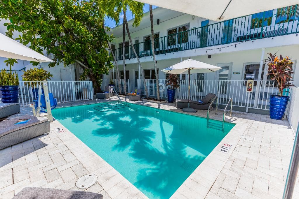 Seaside All Suites Hotel 5