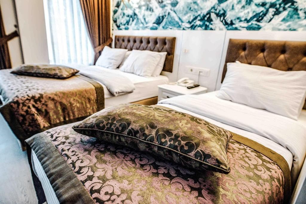 Lazz City Hotel 4