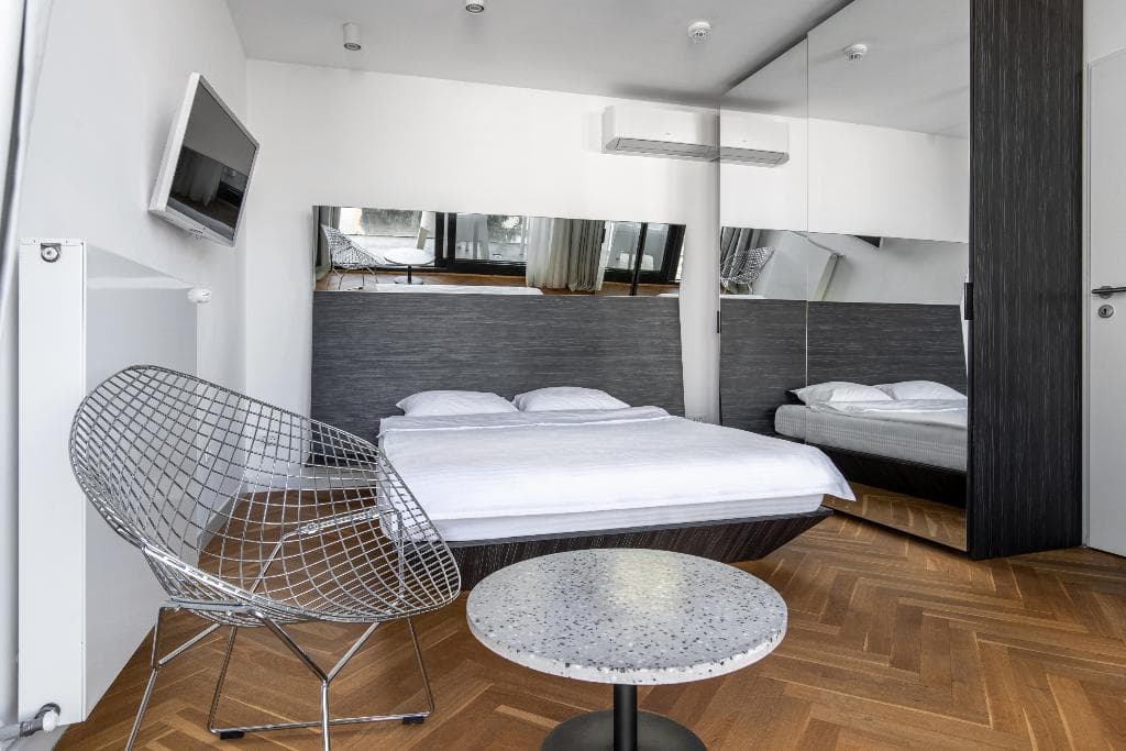 Blend City Center Aparthotel main