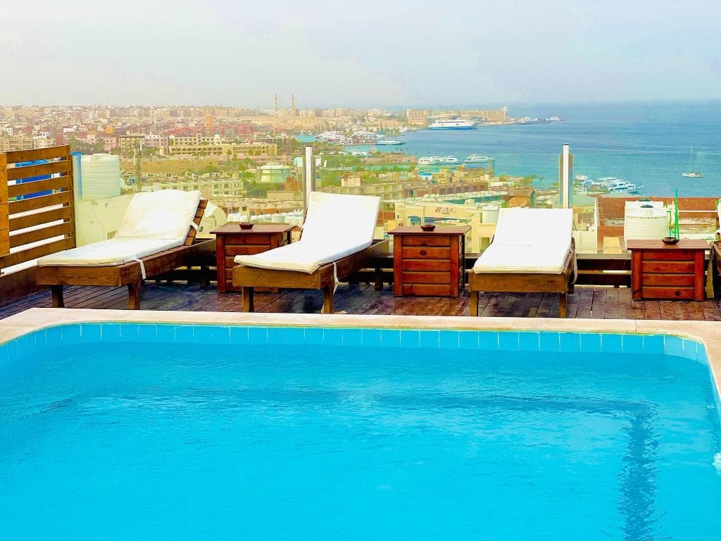 Charbel Hotel 3