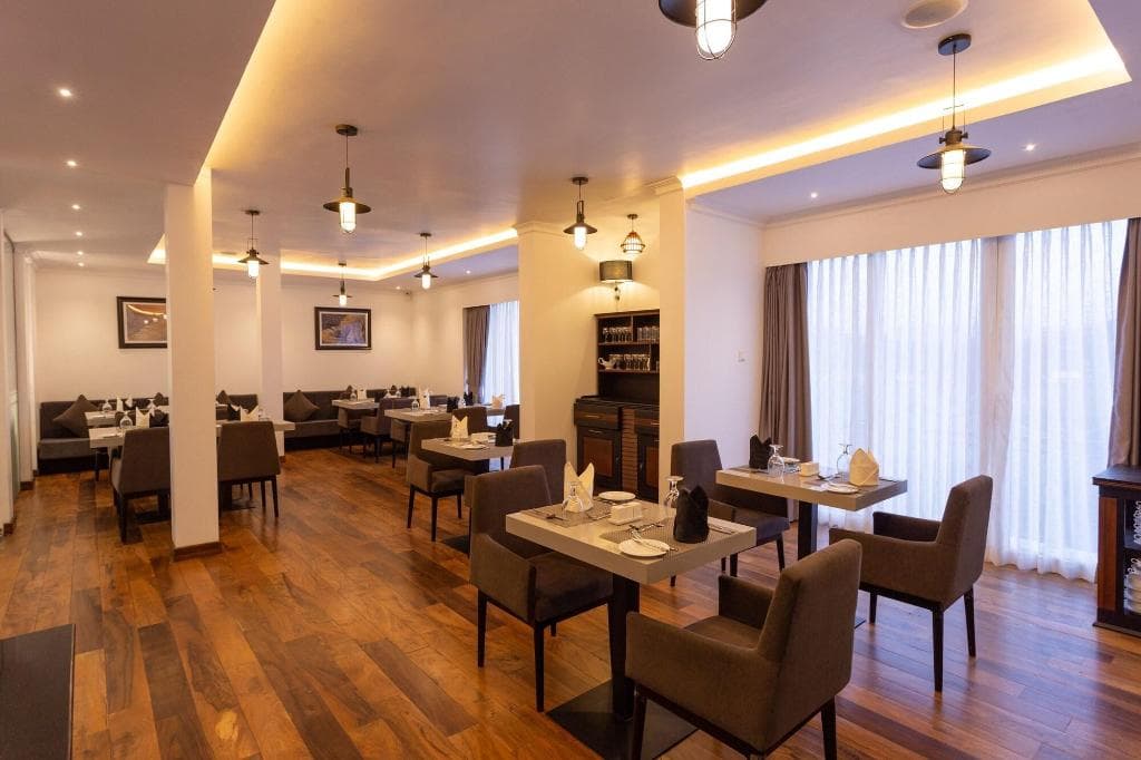 Hotel Grand Turf 3