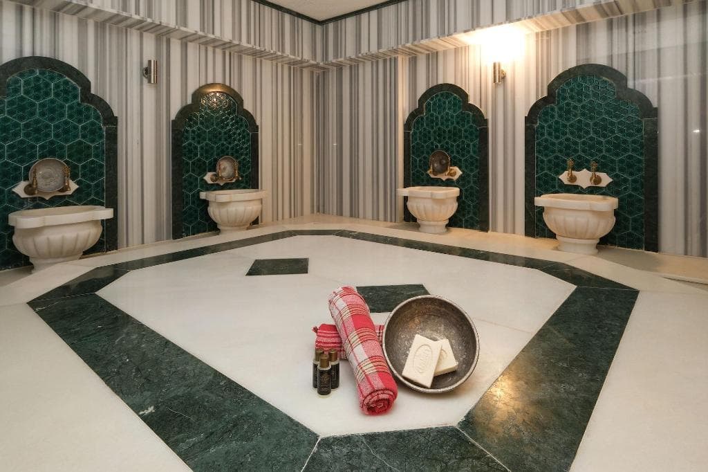 Les Lion Luxury Spa 5