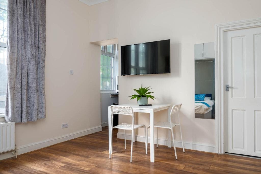Camden Suites 4
