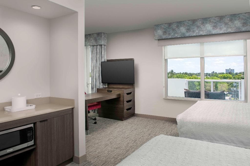 Hampton Inn Delray Beach 5