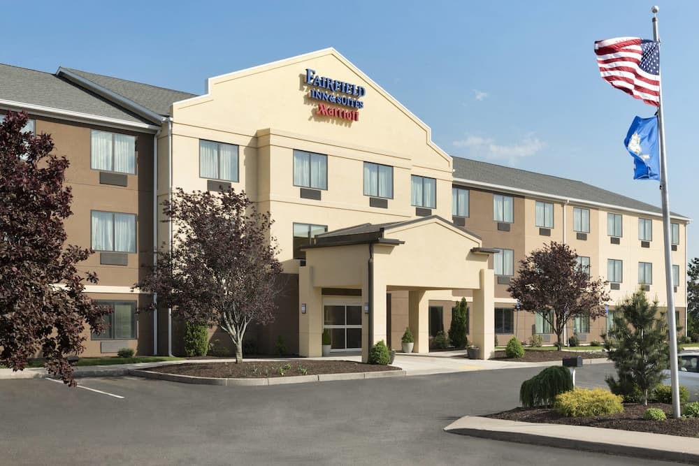 Fairfield Inn & Suites Hartford Manchester main