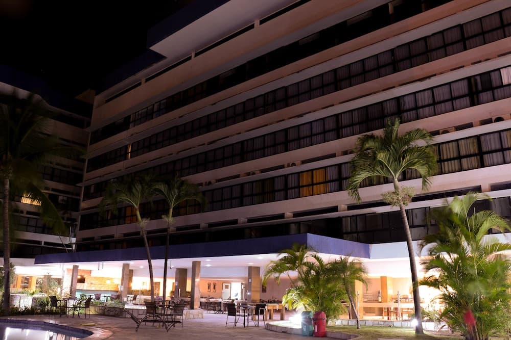 El Aram Beach e Convention main