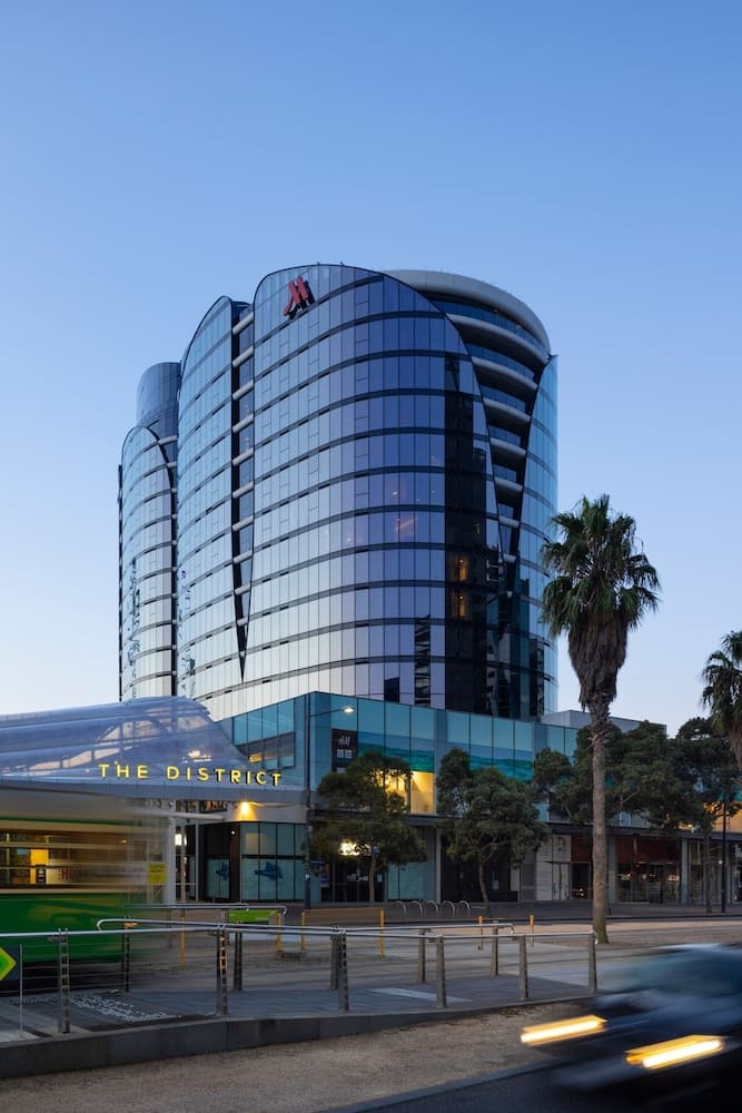 Melbourne Marriott Hotel Docklands main