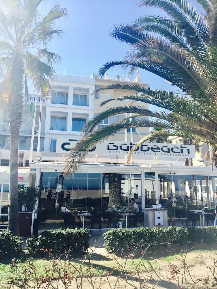 Gabbana Beach main