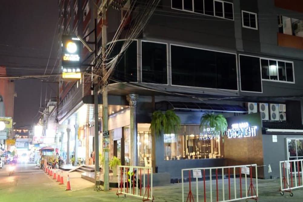 The Grand Day Night main