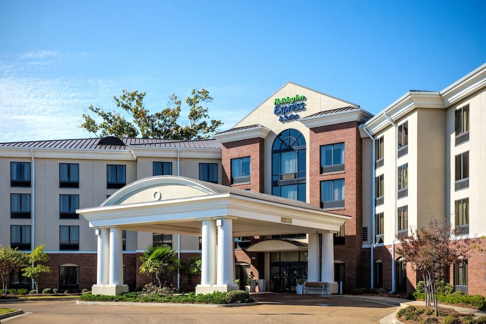 Holiday Inn Express And Suites Jackson Flowood