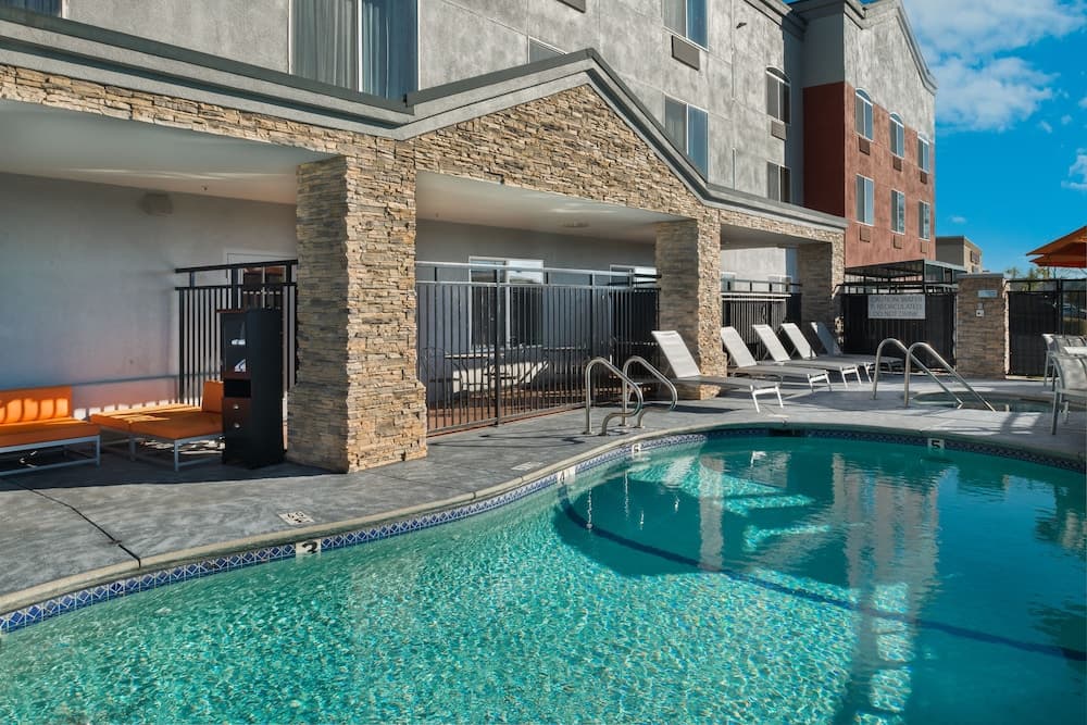 Holiday Inn Express Rocklin - Galleria Area main