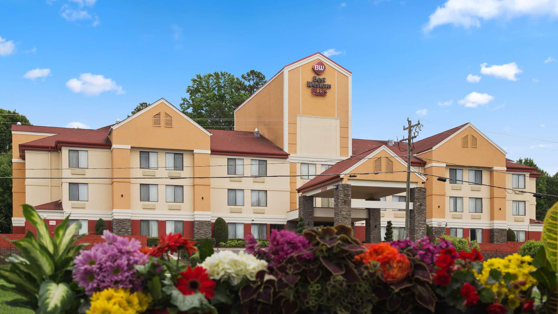 Best Western Plus Huntersville Inn & Suites Near Lake Norman main