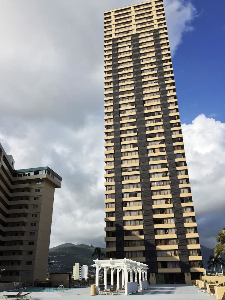 Hawaiian Monarch