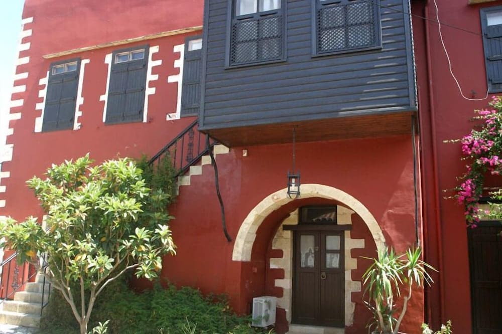 Oasis Guest House main