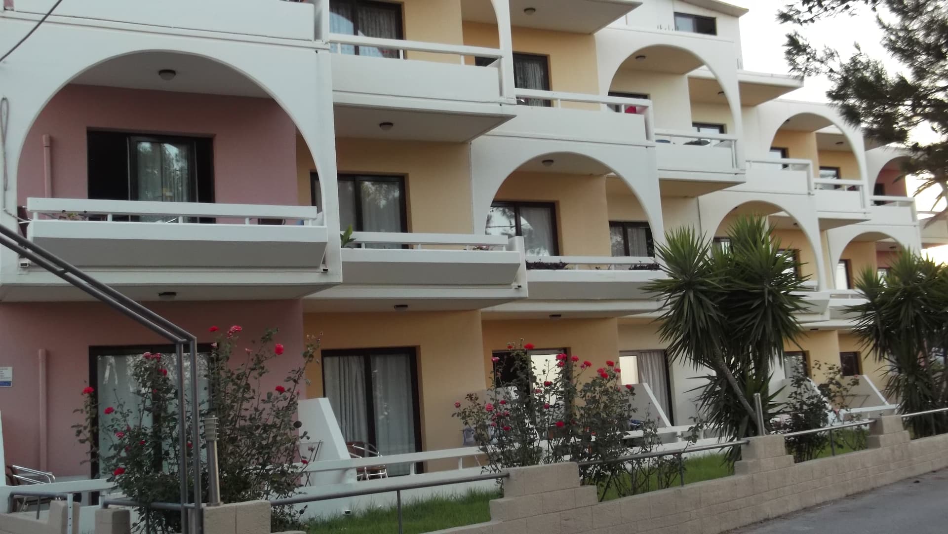 Panorama Studios & Apartments main