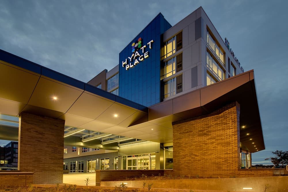Hyatt Place Milwaukee/Downtown main