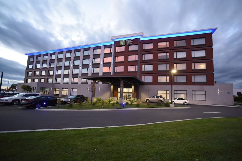 Holiday Inn Express & Suites Gatineau - Ottawa main