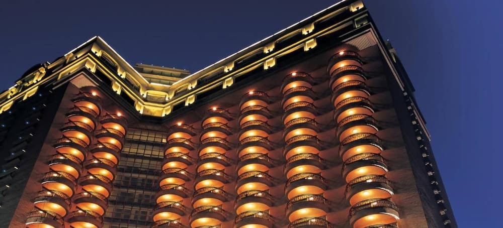 Hotel Regalees main